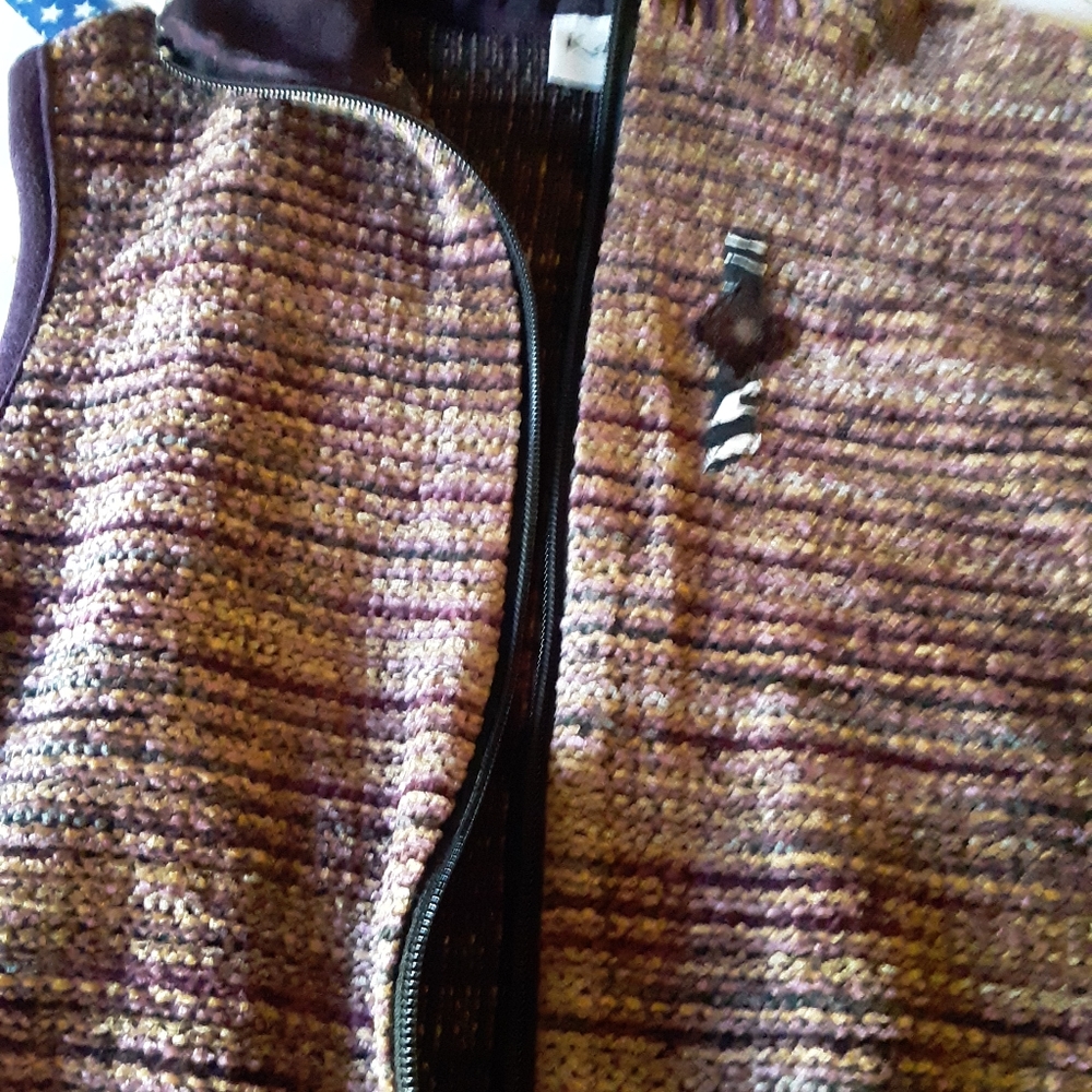 Sweater vest